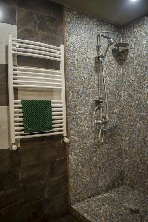 Gng Guest House Telavi Exterior foto